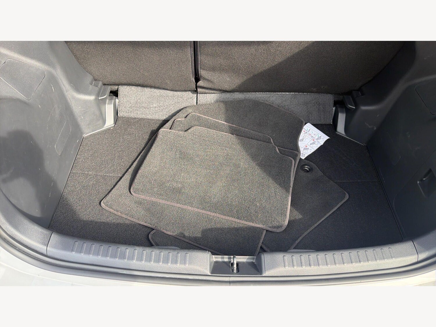 Used Toyota Yaris 2023 for sale - 77978023: Photo 17