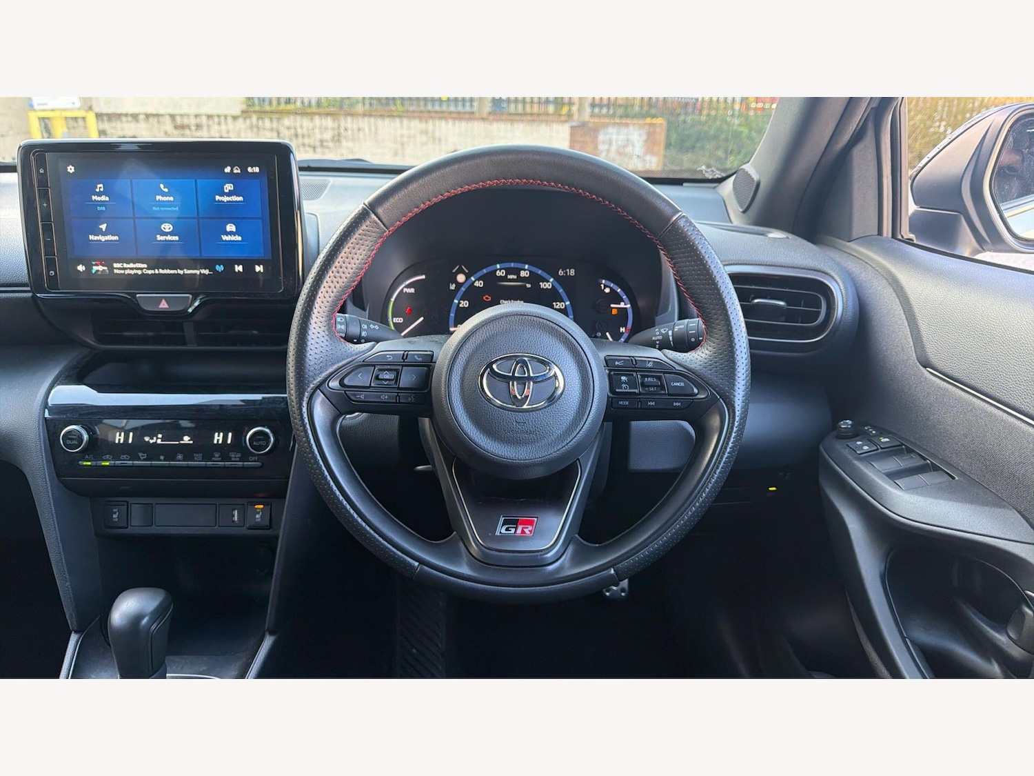 Used Toyota Yaris Cross for sale - 77898324: Photo 9