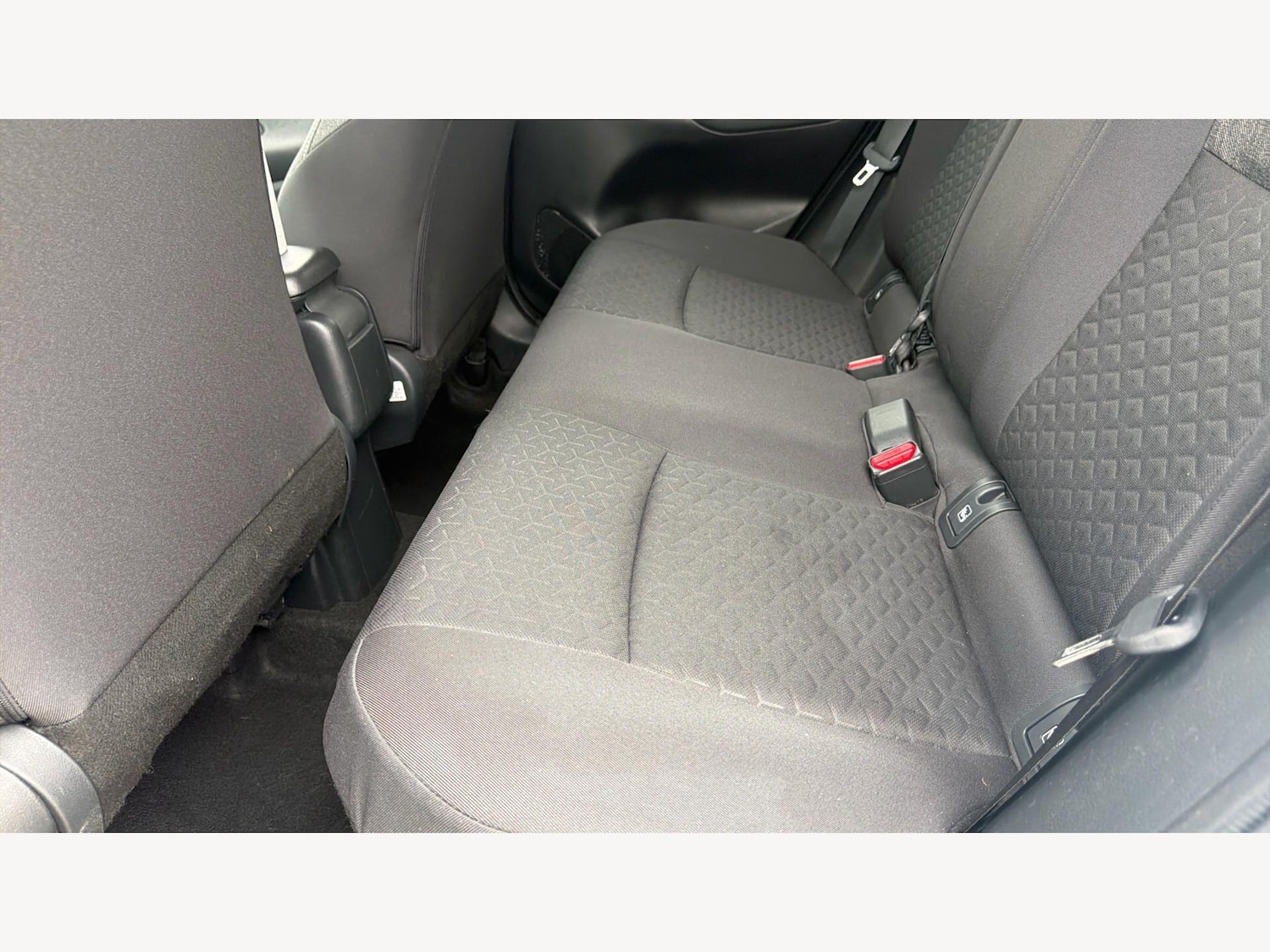 Used Toyota Yaris Cross for sale - 78136115: Photo 17