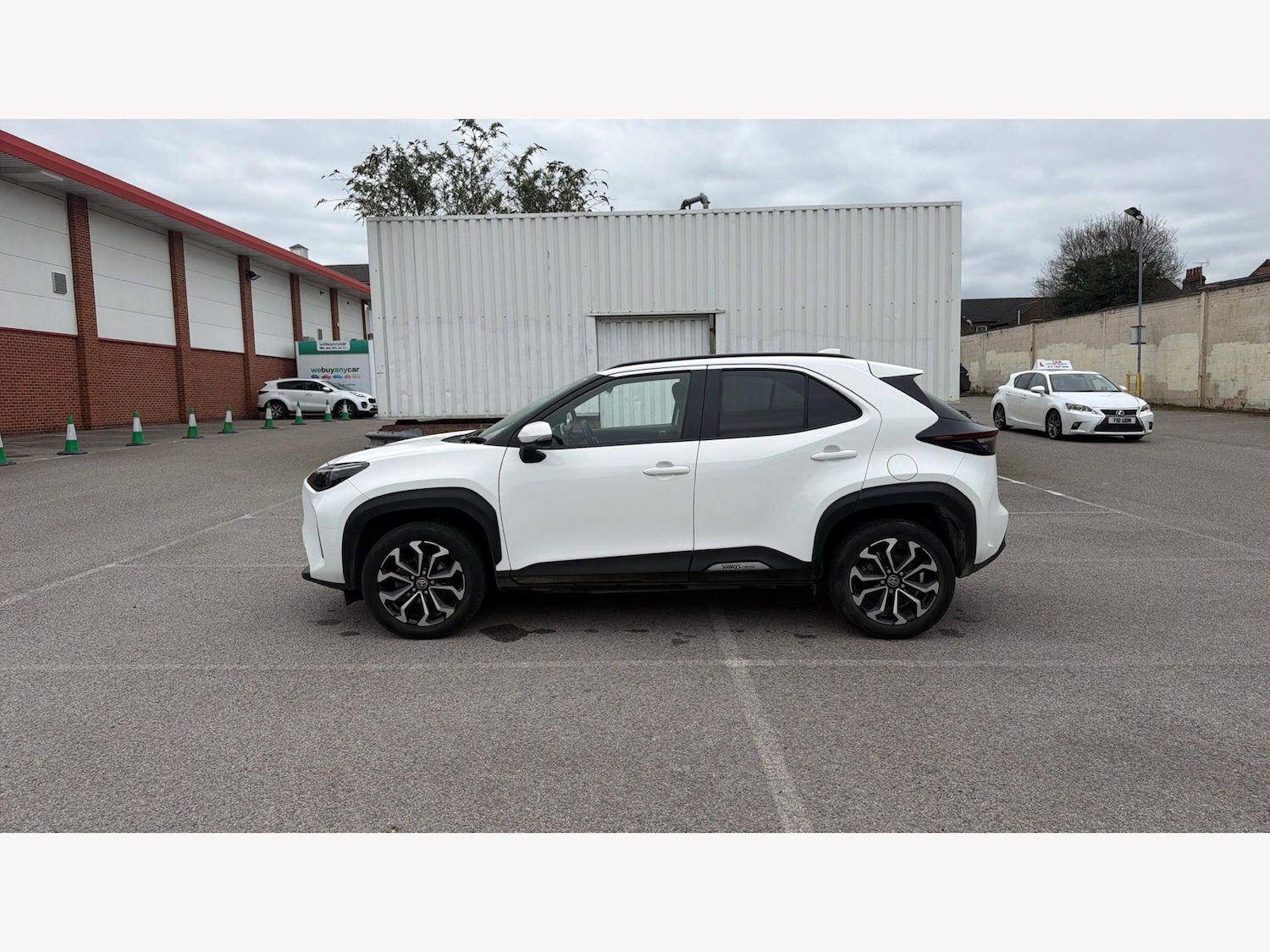 Used Toyota Yaris Cross for sale - 78136115: Photo 26