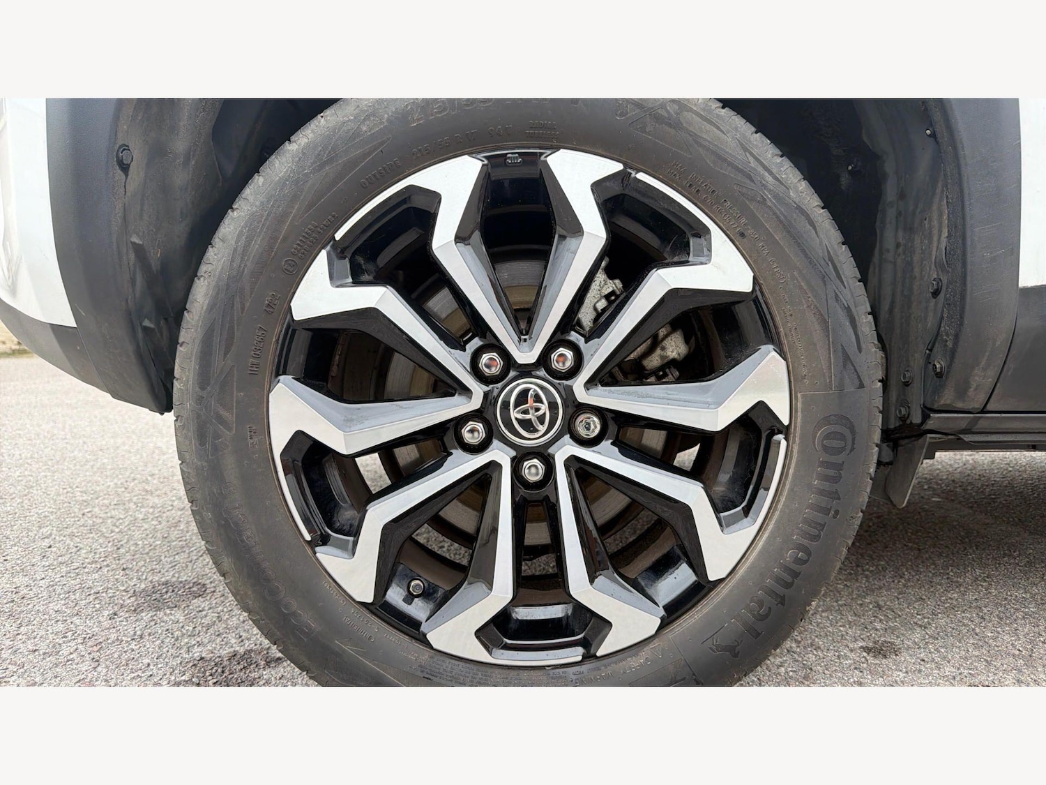 Used Toyota Yaris Cross for sale - 78136115: Photo 27