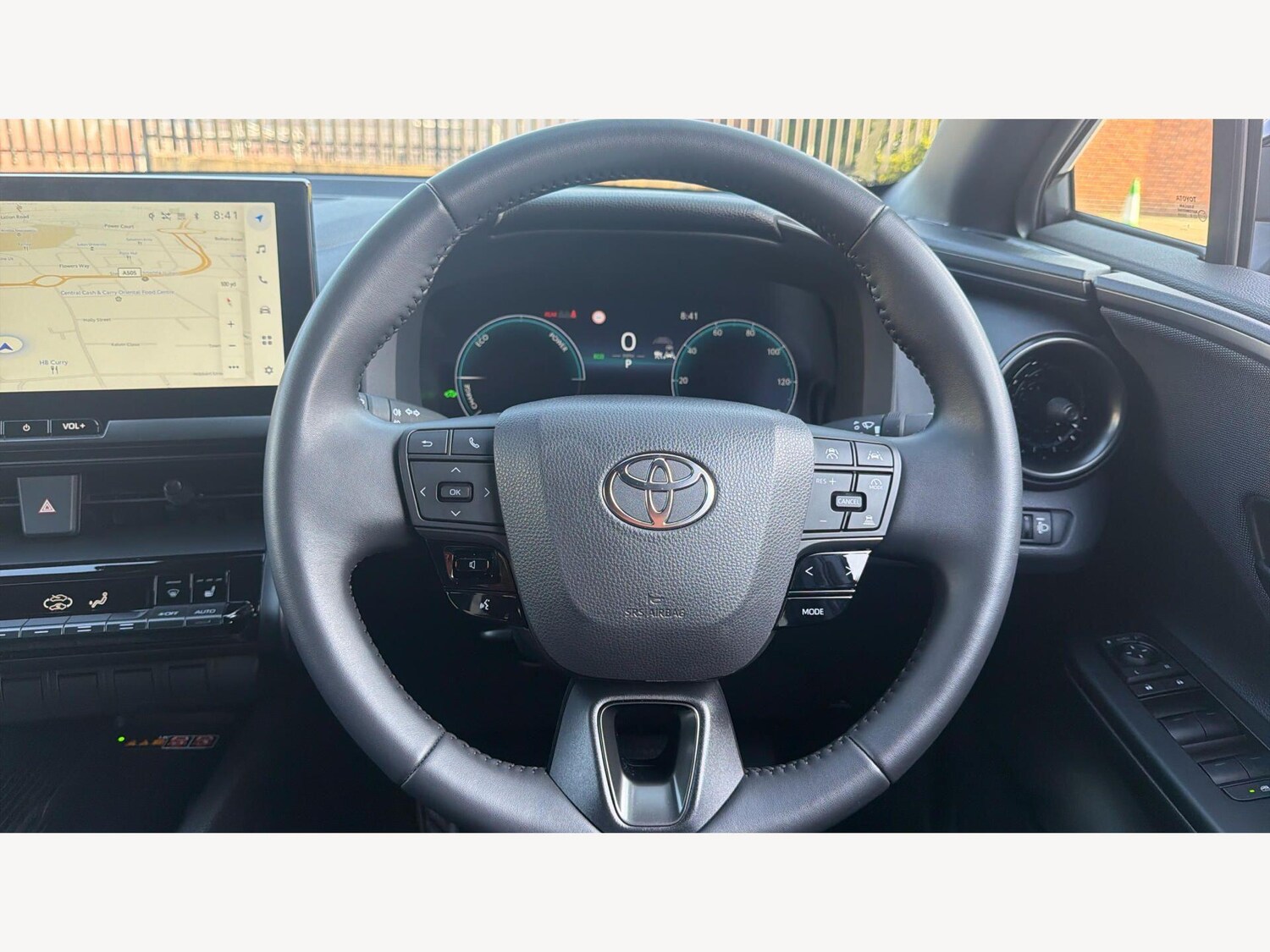 Used Toyota C-HR 2024 for sale - 77969781: Photo 11