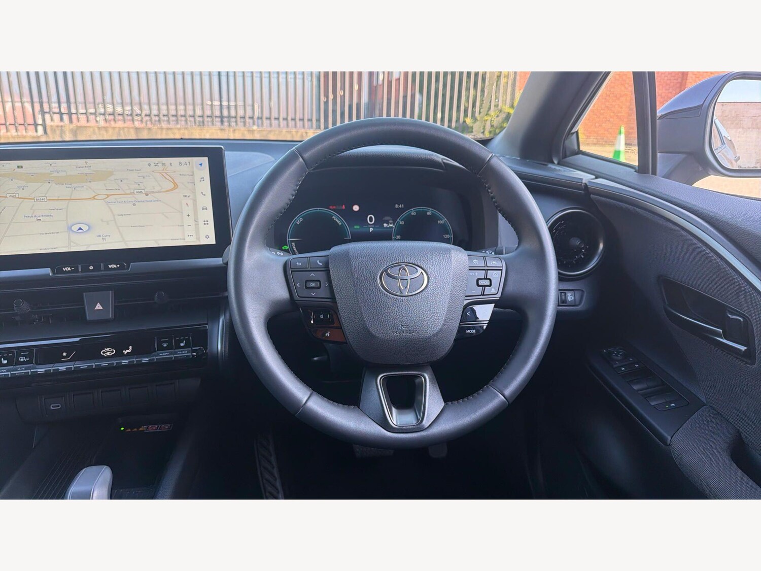 Used Toyota C-HR 2024 for sale - 77969781: Photo 9