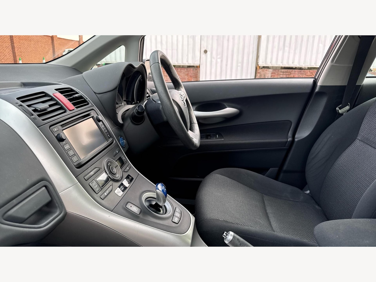 Used Toyota Auris 2012 for sale - 76409565: Photo 12