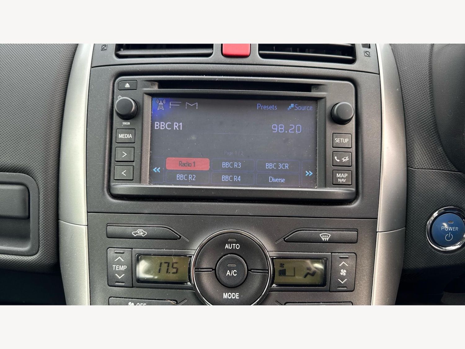 Used Toyota Auris 2012 for sale - 76409565: Photo 9