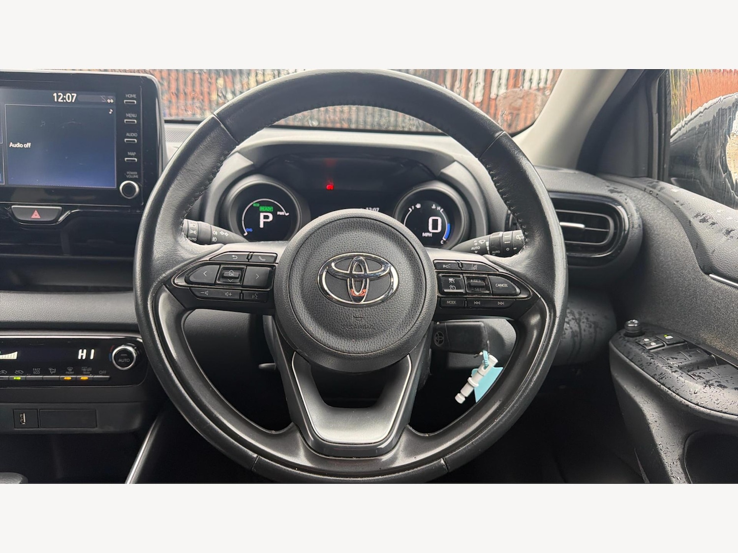 Used Toyota Yaris 2021 for sale - 77238350: Photo 10