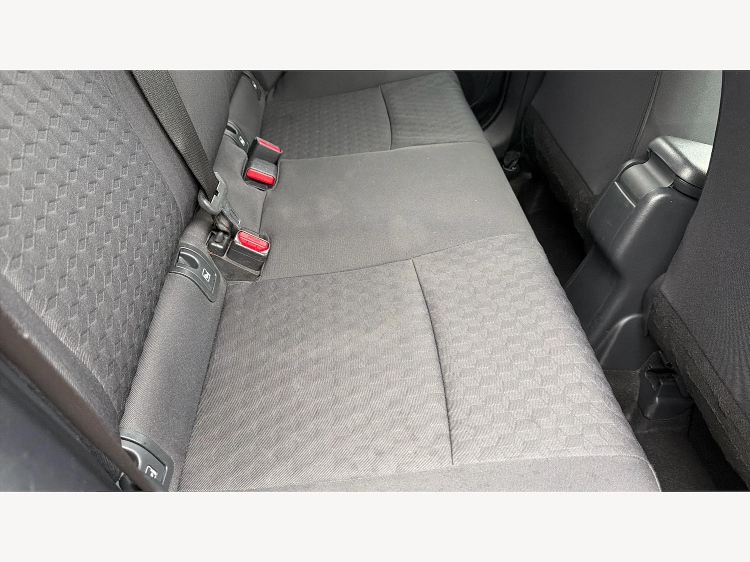 Used Toyota Yaris 2021 for sale - 77238350: Photo 14