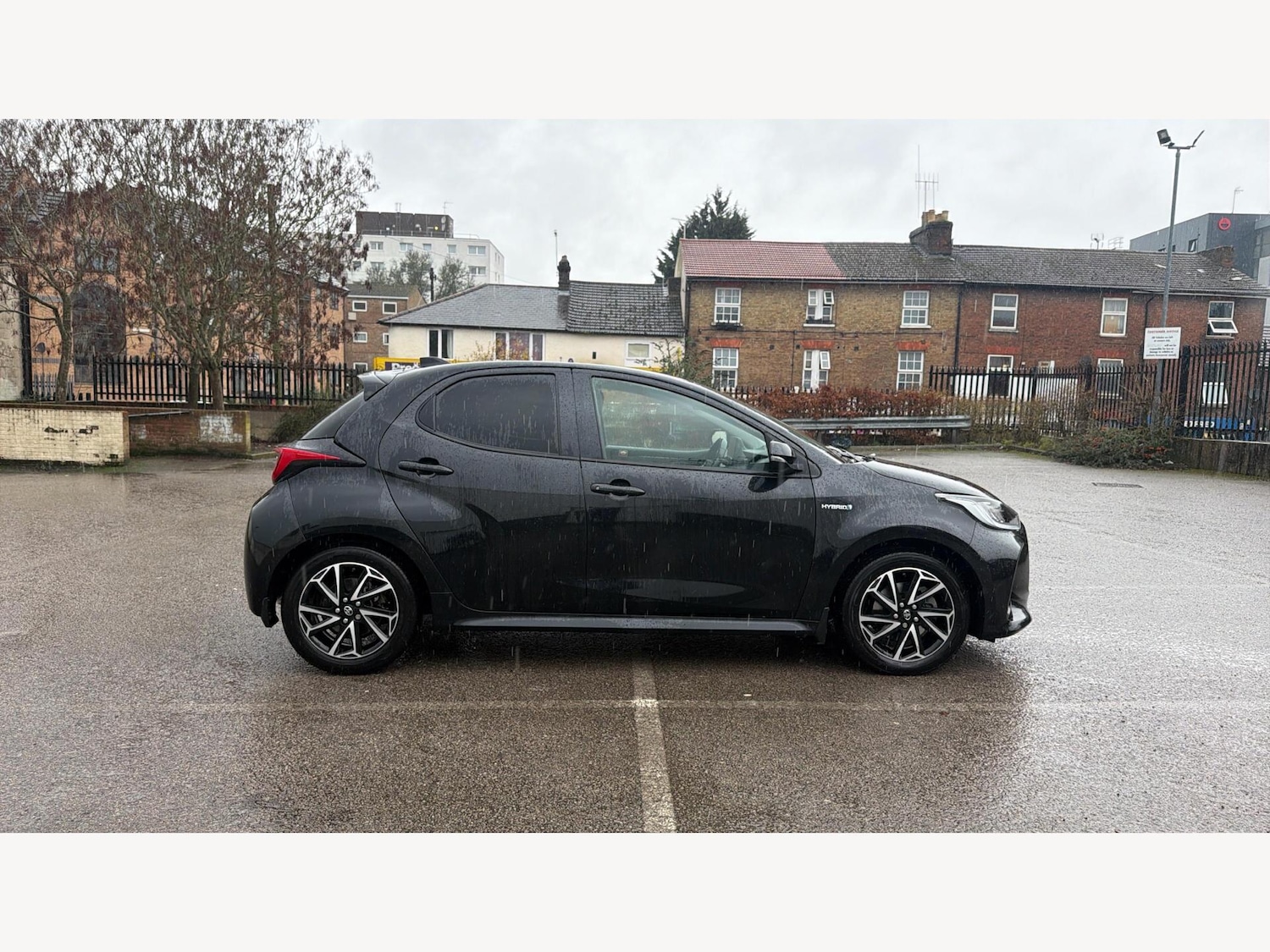 Used Toyota Yaris 2021 for sale - 77238350: Photo 18