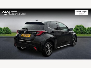 Used Toyota Yaris 2021 for sale - 77238350: Photo