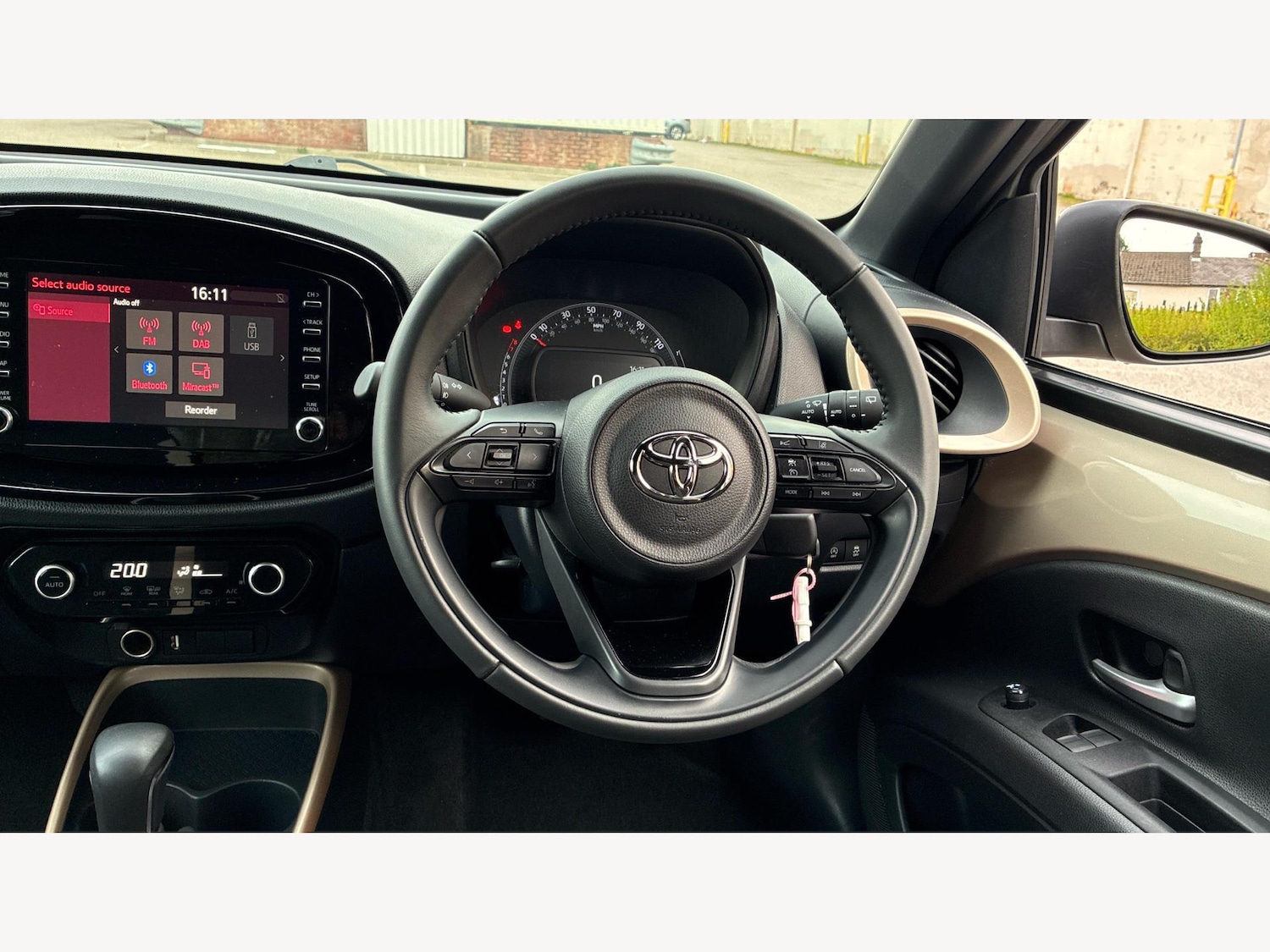 Used Toyota Aygo X 2022 for sale - 76380820: Photo 8