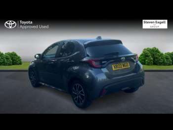 Used Toyota Yaris 2022 for sale - 74700874: Photo