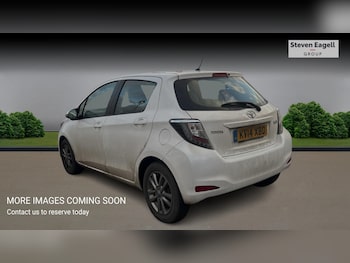 Used Toyota Yaris 2014 for sale - 77163580: Photo