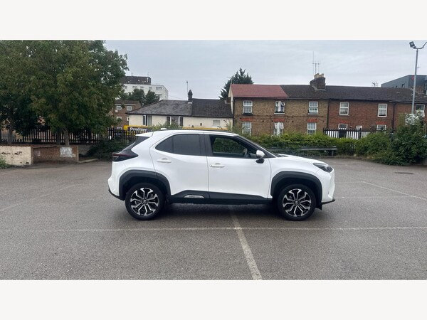 Used Toyota Yaris Cross 2023 for sale - 75624123: Photo 18
