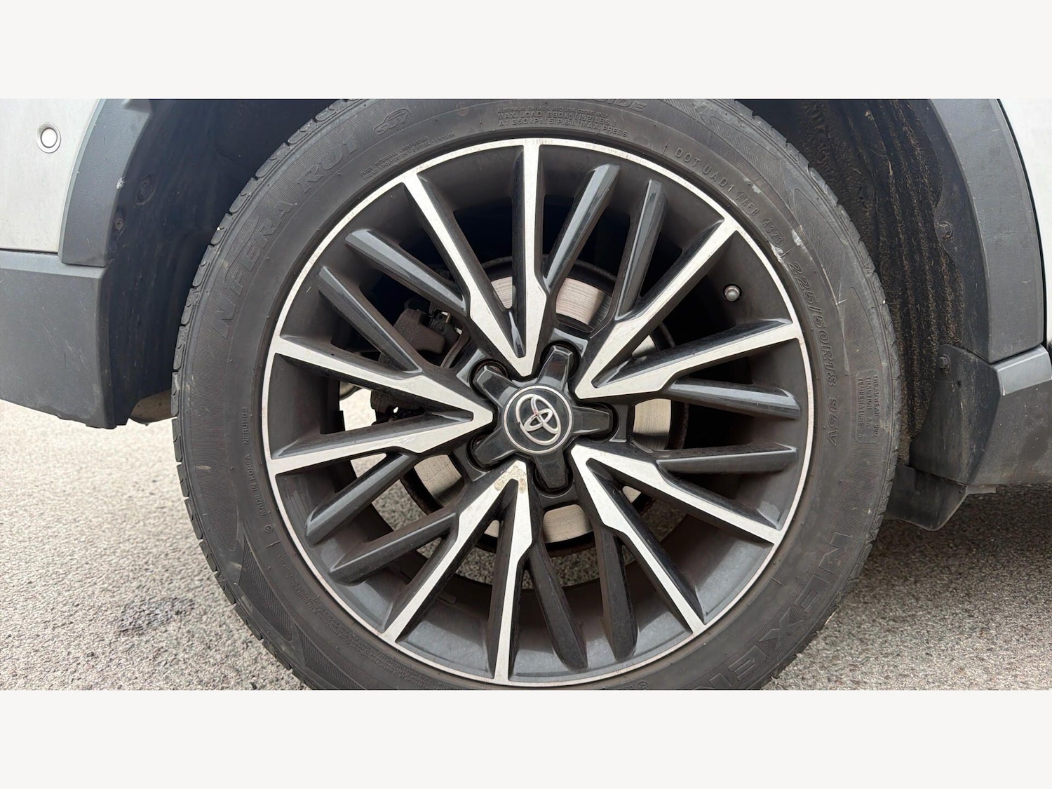 Used Toyota C-HR 2017 for sale - 78072002: Photo 21