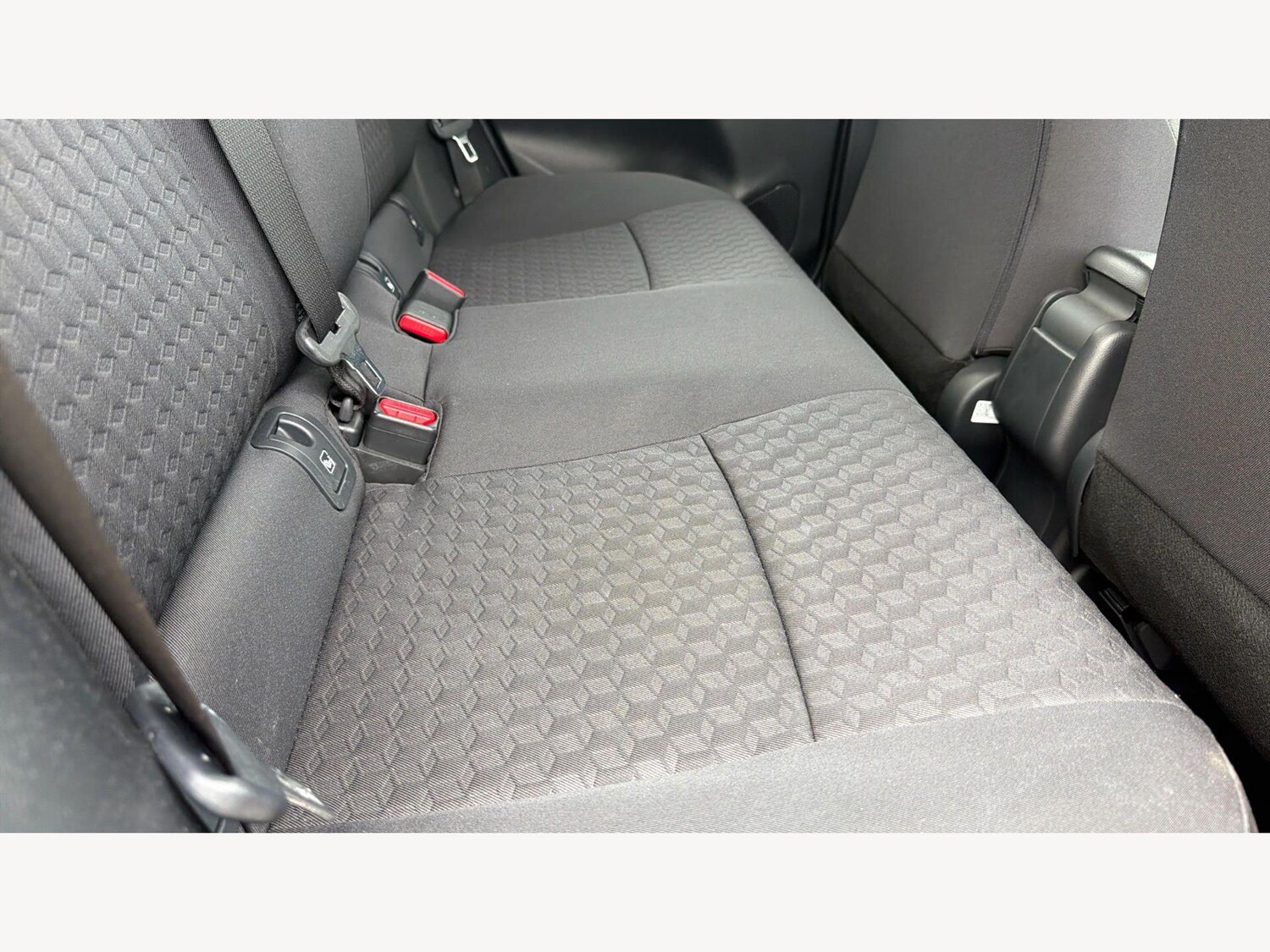 Used Toyota Yaris 2023 for sale - 78171117: Photo 15