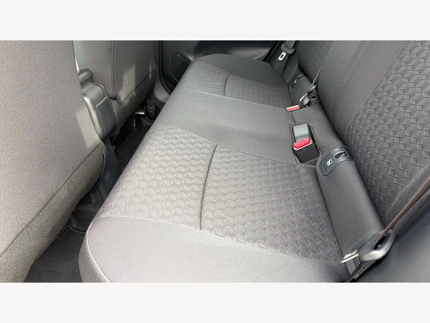 Used Toyota Yaris 2023 for sale - 78171117: Photo 16