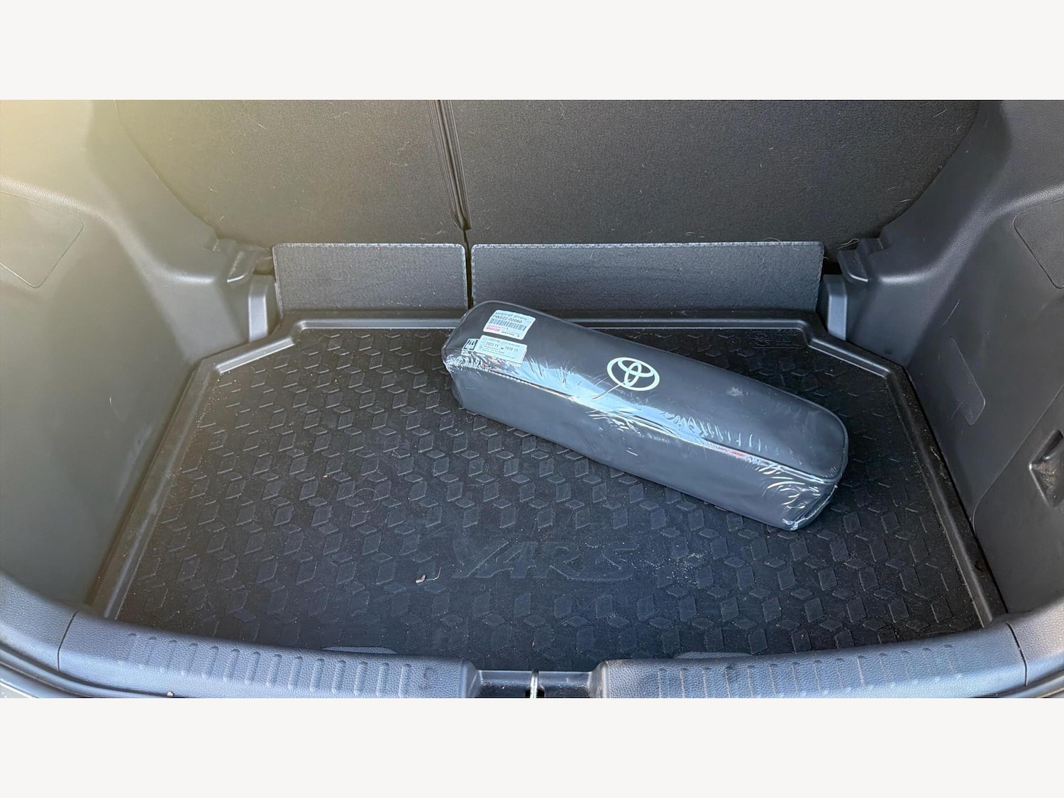 Used Toyota Yaris for sale - 77658089: Photo 17