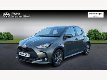 Used Toyota Yaris 2024 for sale - 77658089: Photo