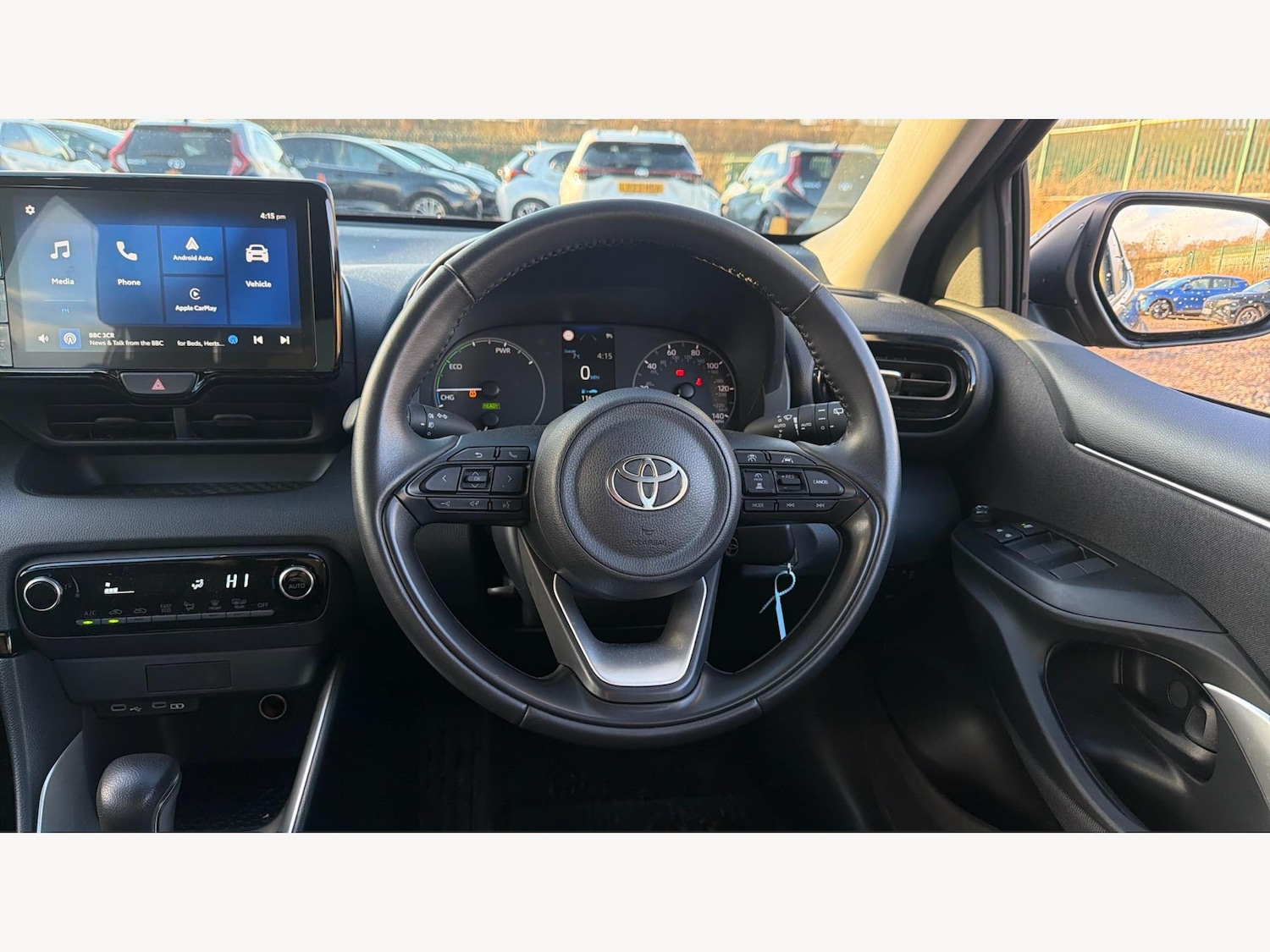 Used Toyota Yaris for sale - 77658089: Photo 9