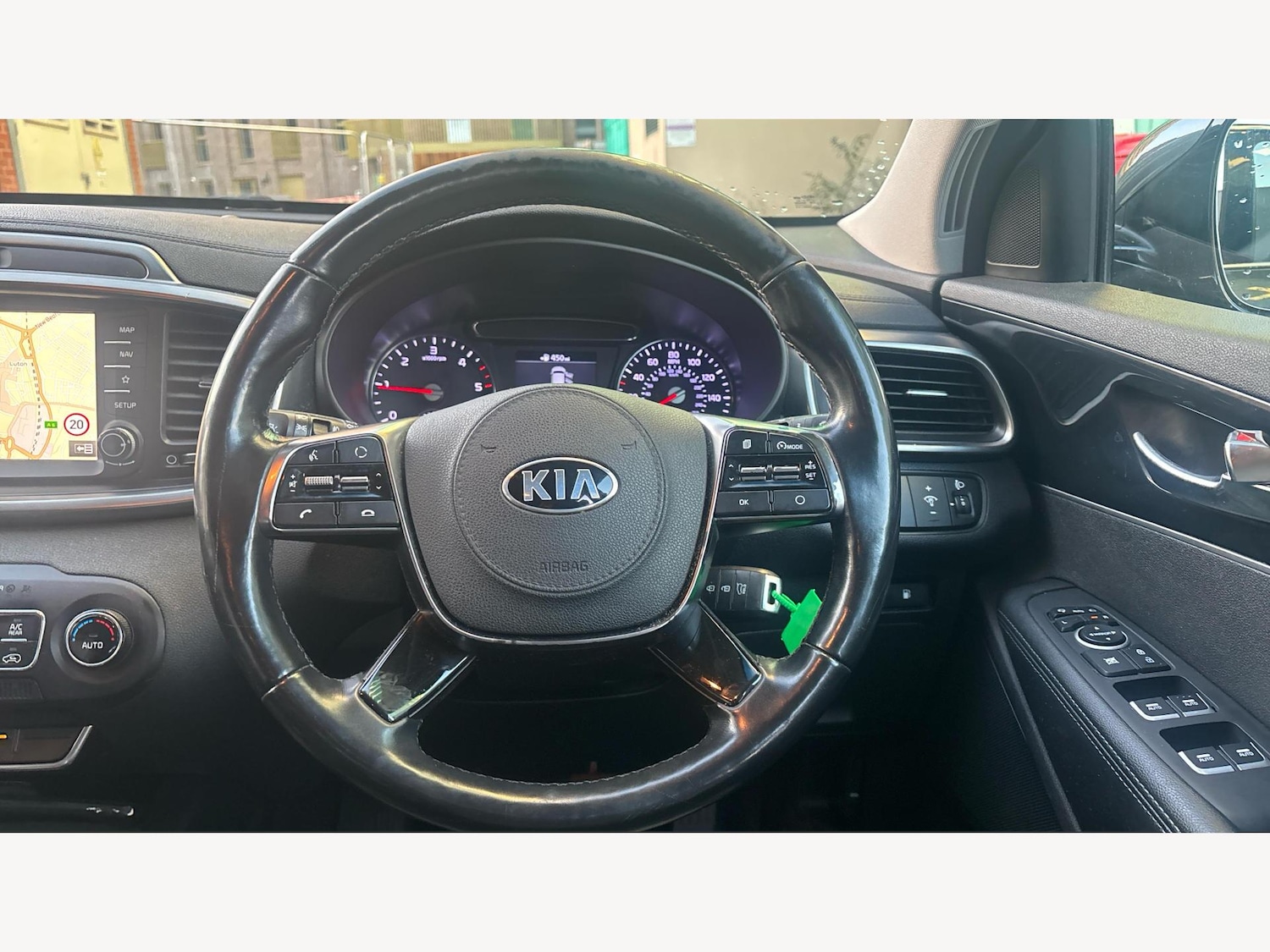 Used Kia Sorento 2018 for sale - 76592379: Photo 10