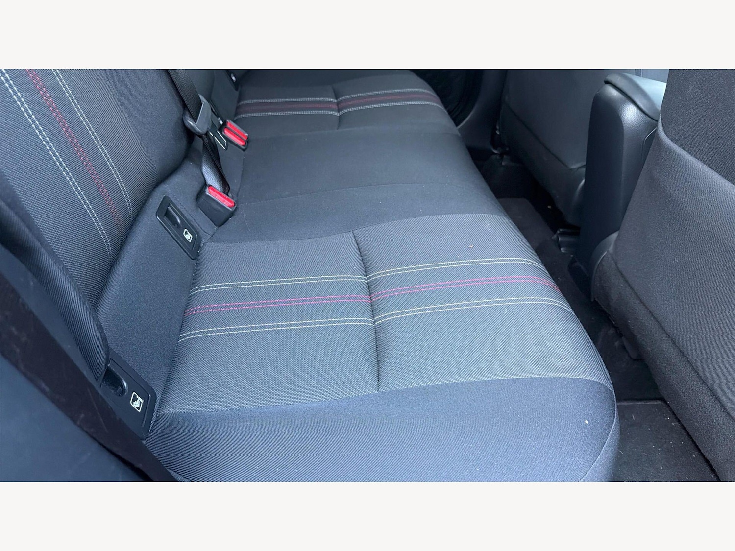 Used Toyota C-HR 2021 for sale - 77722525: Photo 15