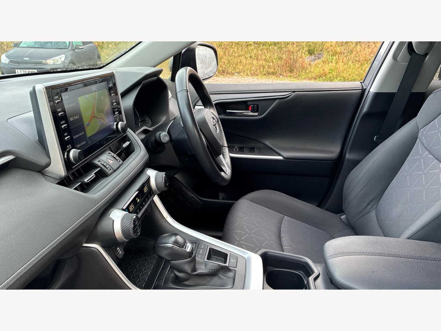 Used Toyota RAV4 2021 for sale - 76381149: Photo 12