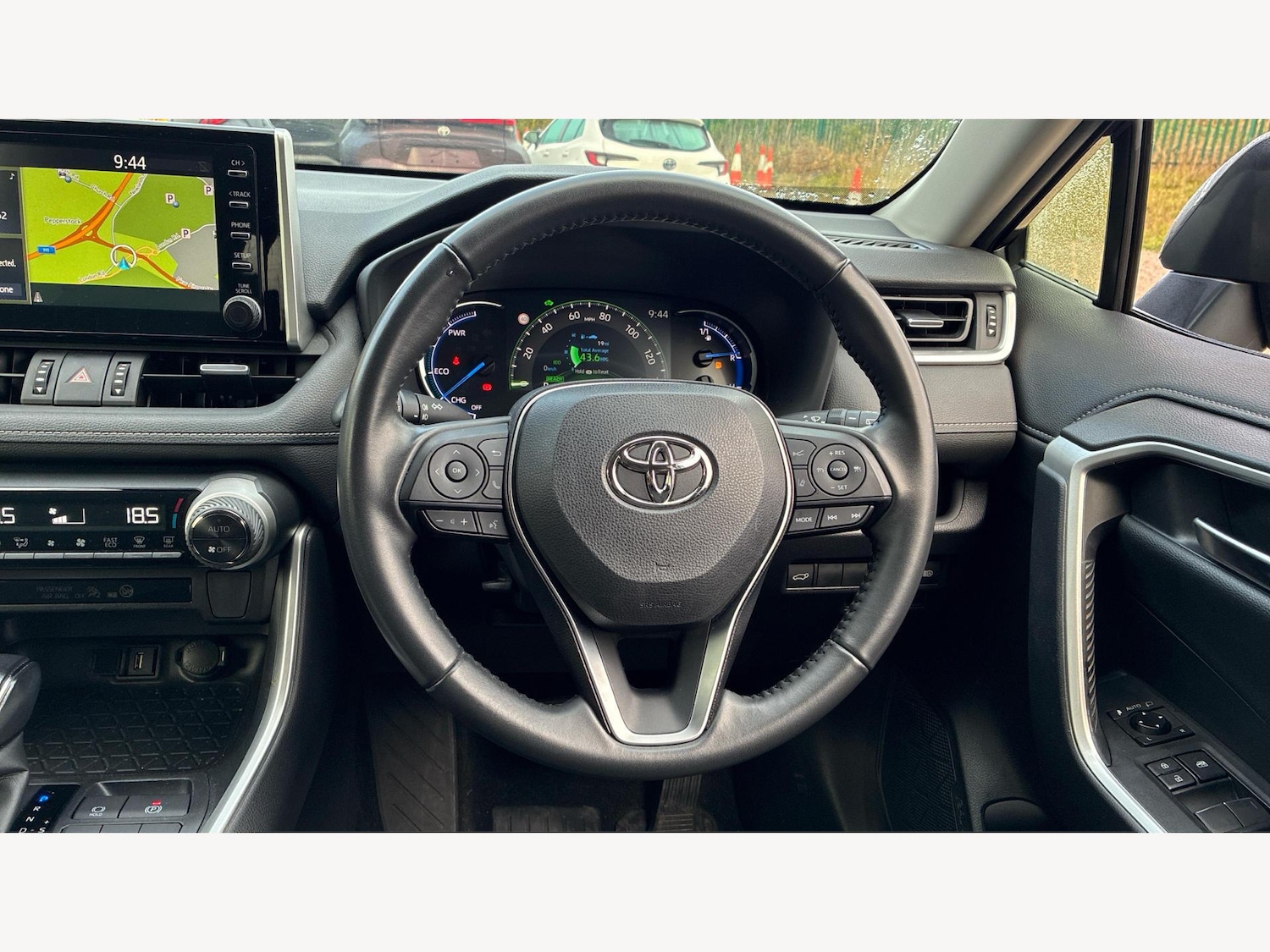 Used Toyota RAV4 2021 for sale - 76381149: Photo 8