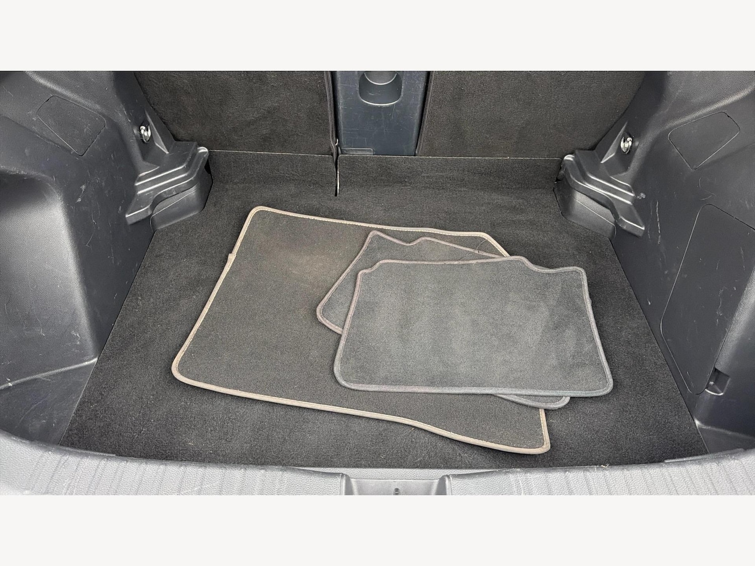 Used Toyota Yaris Cross 2023 for sale - 77103580: Photo 16