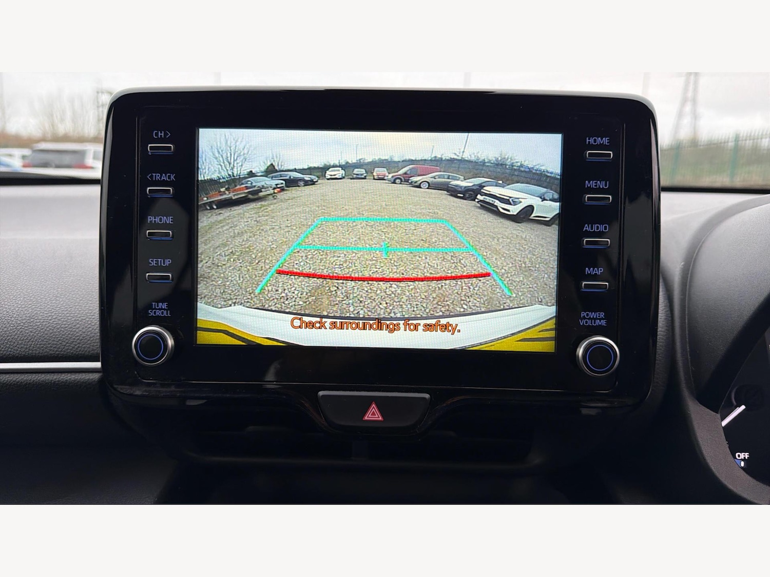 Used Toyota Yaris Cross 2023 for sale - 77103580: Photo 9