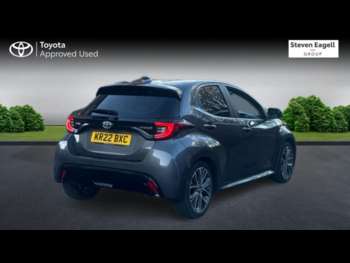Used Toyota Yaris 2022 for sale - 74957538: Photo