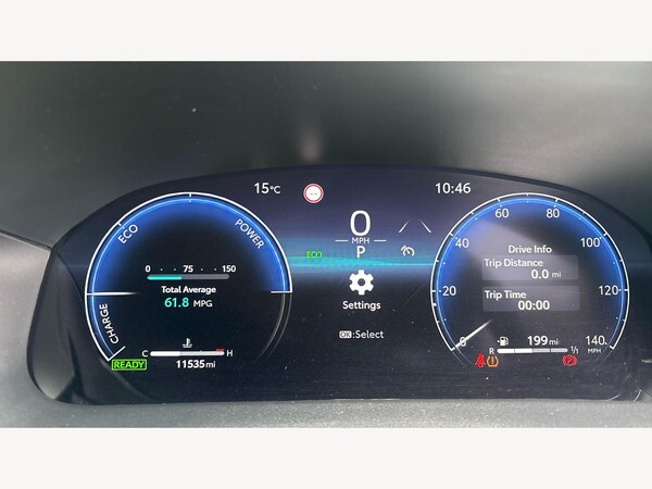 Used Toyota Yaris 2024 for sale - 76094192: Photo 11