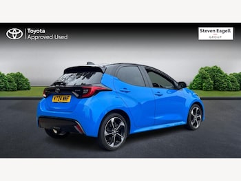 Used Toyota Yaris 2024 for sale - 76094192: Photo 2
