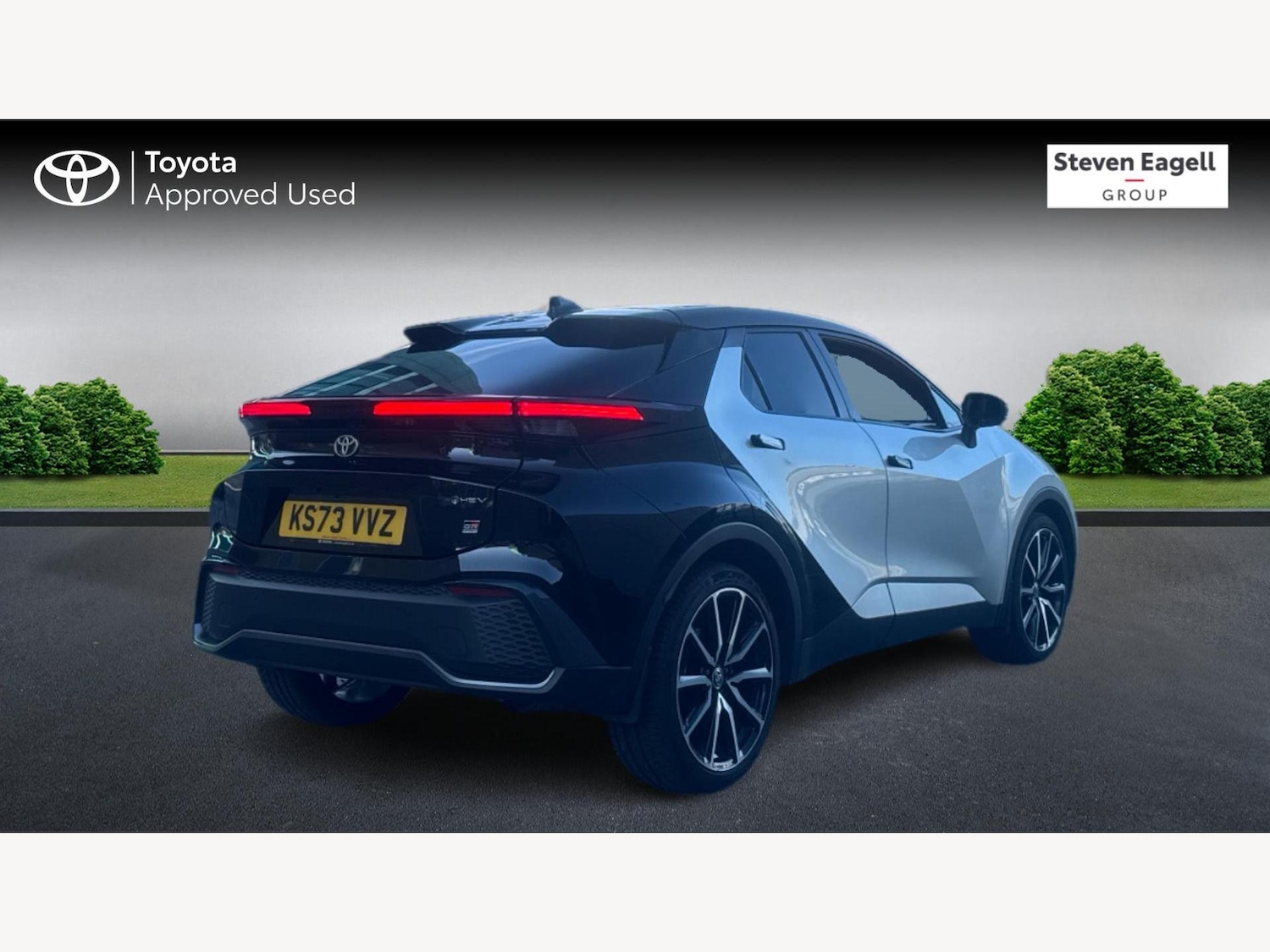 Used Toyota C-HR 2023 for sale - 75977621: Photo 2