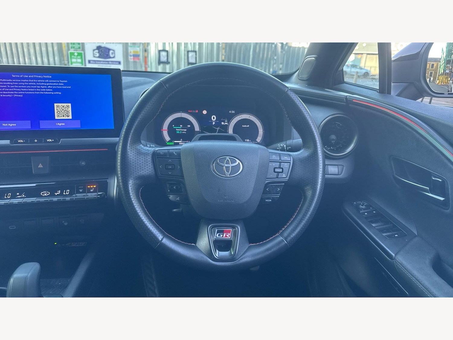 Used Toyota C-HR 2023 for sale - 75977621: Photo 8