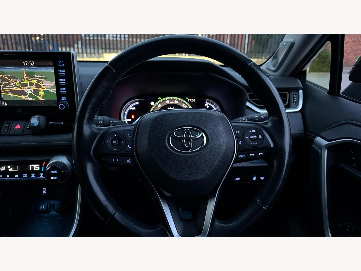 Used Toyota RAV4 for sale - 76473507: Photo 10