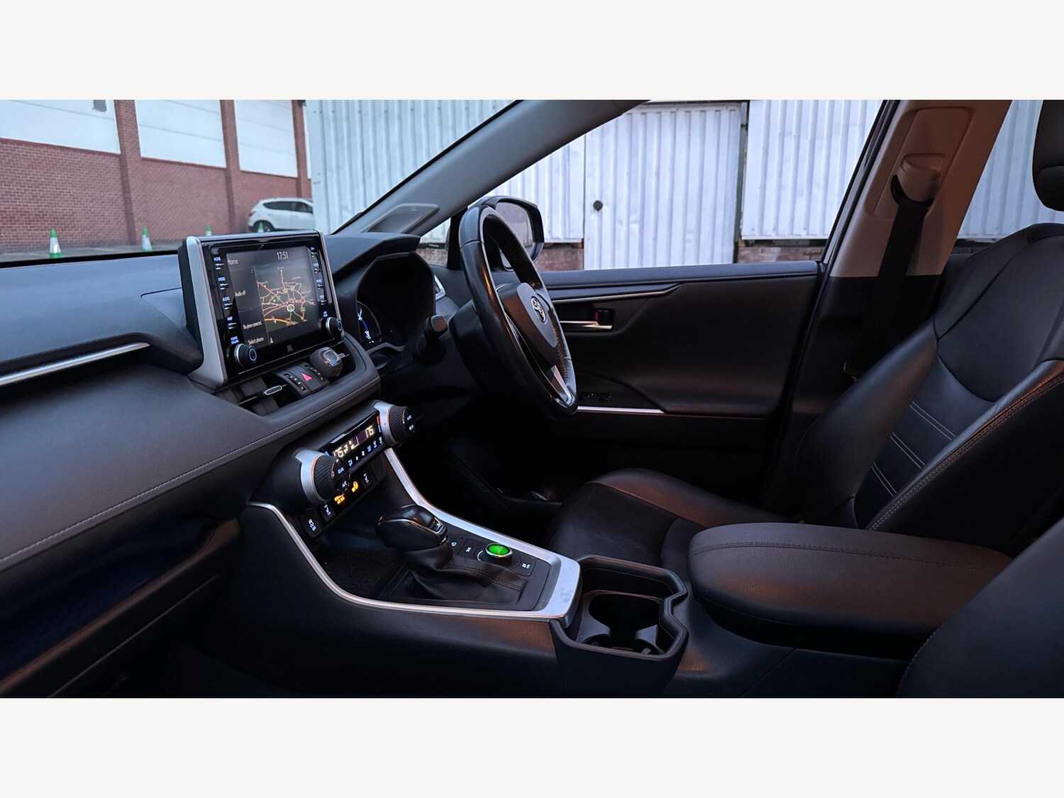 Used Toyota RAV4 for sale - 76473507: Photo 12