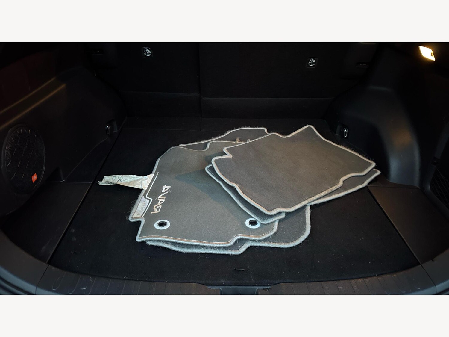 Used Toyota RAV4 for sale - 76473507: Photo 16