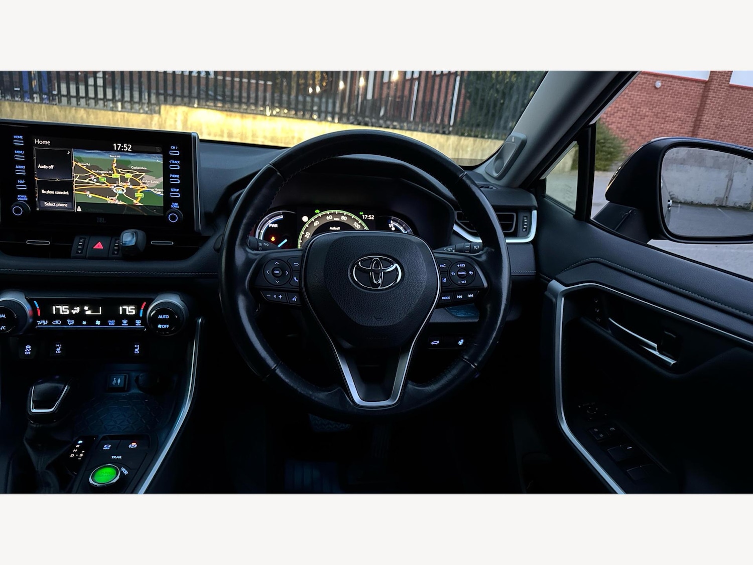 Used Toyota RAV4 for sale - 76473507: Photo 8