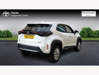 Used Toyota Yaris Cross 2023 for sale - 78860241: Photo