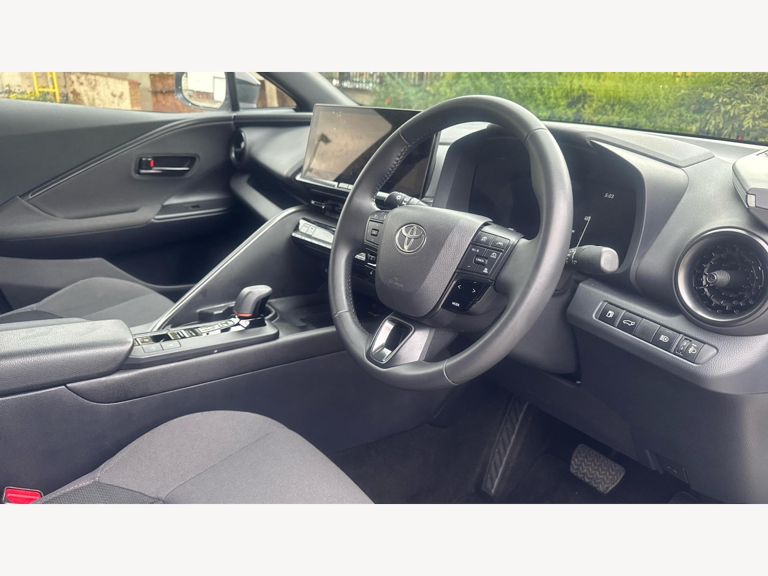 Used Toyota C-HR 2024 for sale - 76031614: Photo 13