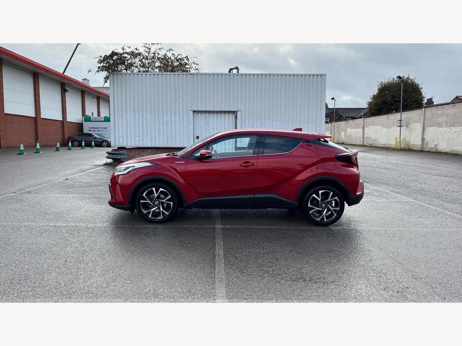 Used Toyota C-HR 2020 for sale - 76327362: Photo 19