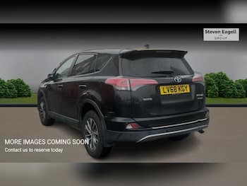 Used Toyota RAV4 2018 for sale - 79681007: Photo