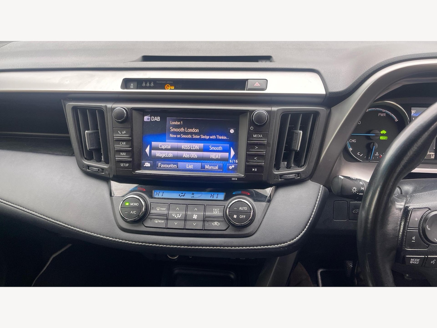 Used Toyota RAV4 2018 for sale - 77175051: Photo 9