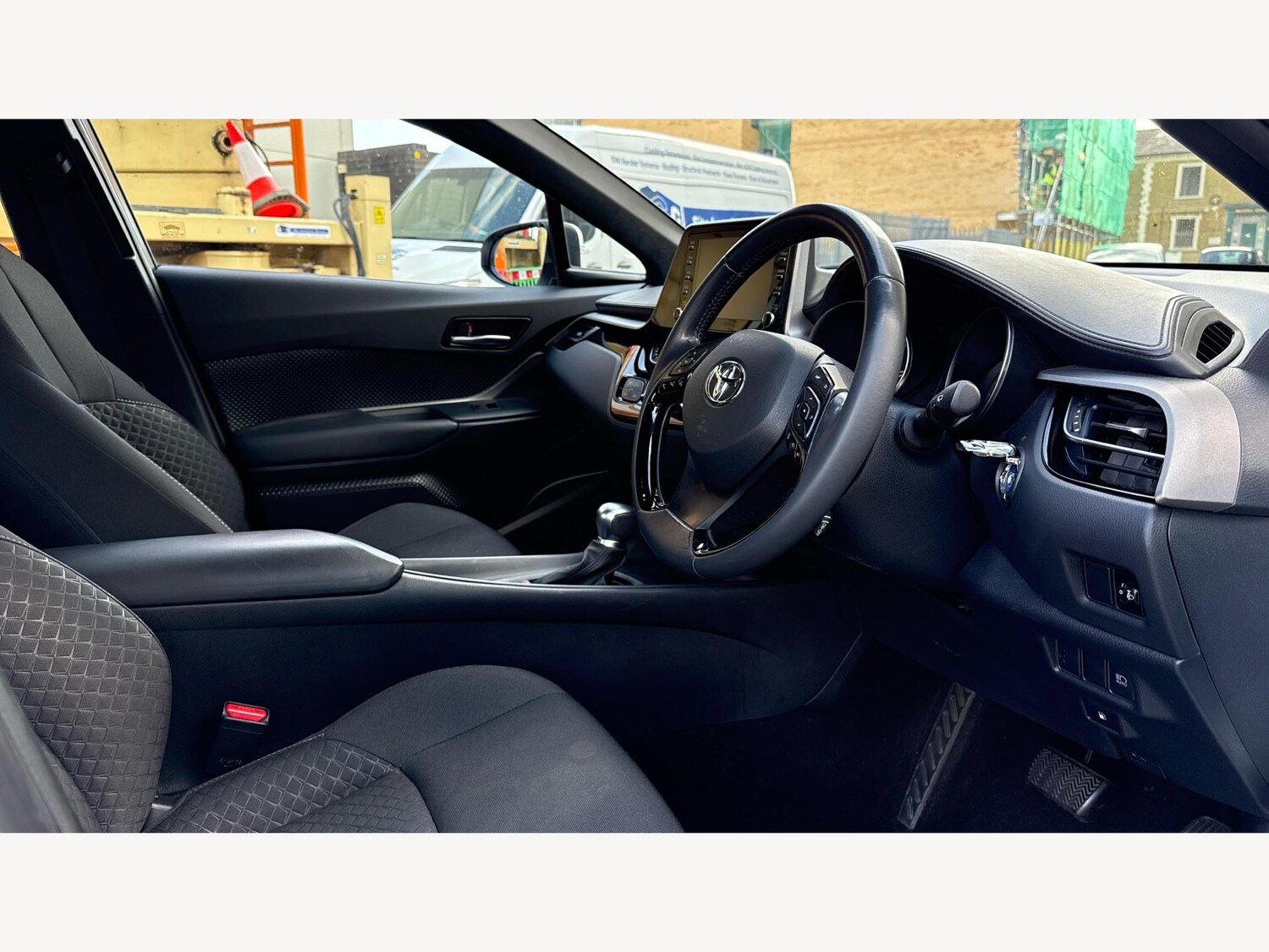 Used Toyota C-HR 2022 for sale - 75977928: Photo 13