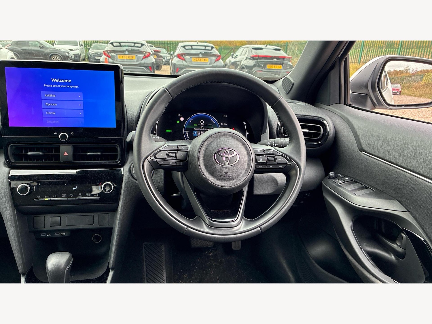 Used Toyota Yaris Cross 2025 for sale - 76398205: Photo 8