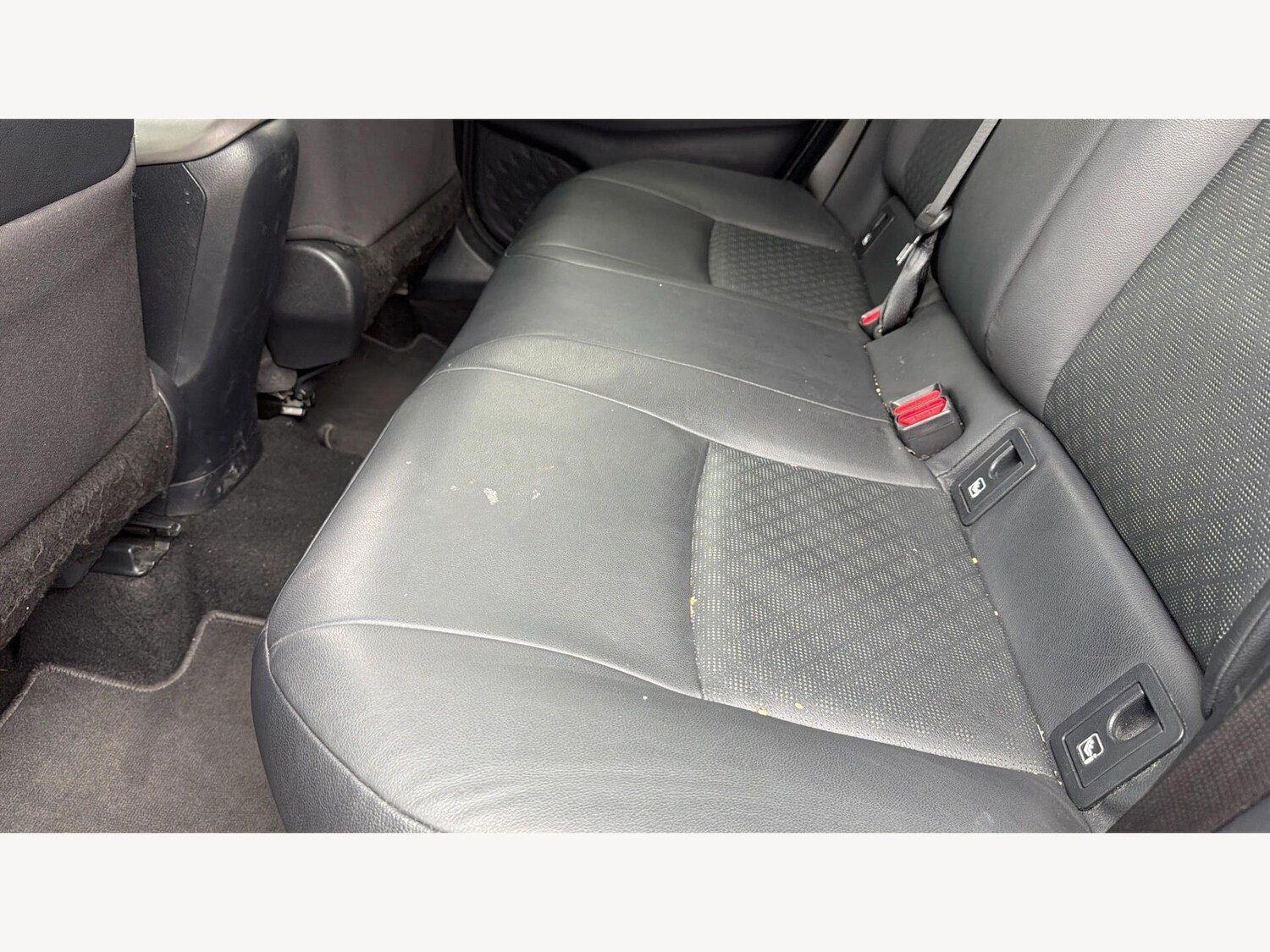 Used Toyota C-HR 2023 for sale - 78170303: Photo 16