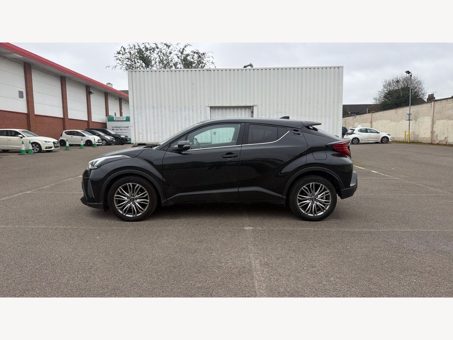 Used Toyota C-HR 2023 for sale - 78170303: Photo 20