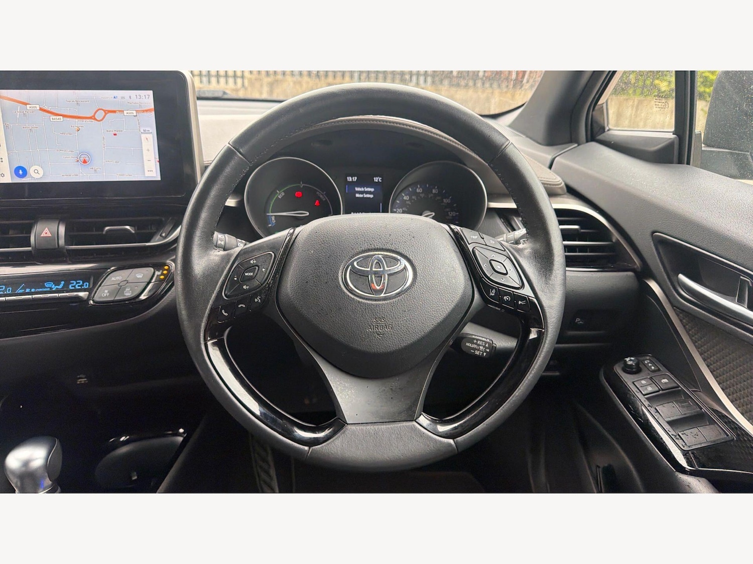 Used Toyota C-HR 2023 for sale - 78170303: Photo 9