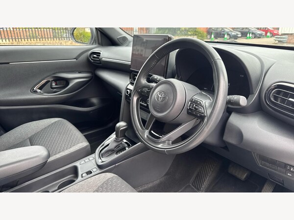 Used Toyota Yaris Cross 2024 for sale - 76175408: Photo 13