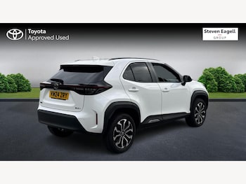 Used Toyota Yaris Cross 2024 for sale - 76175408: Photo 2